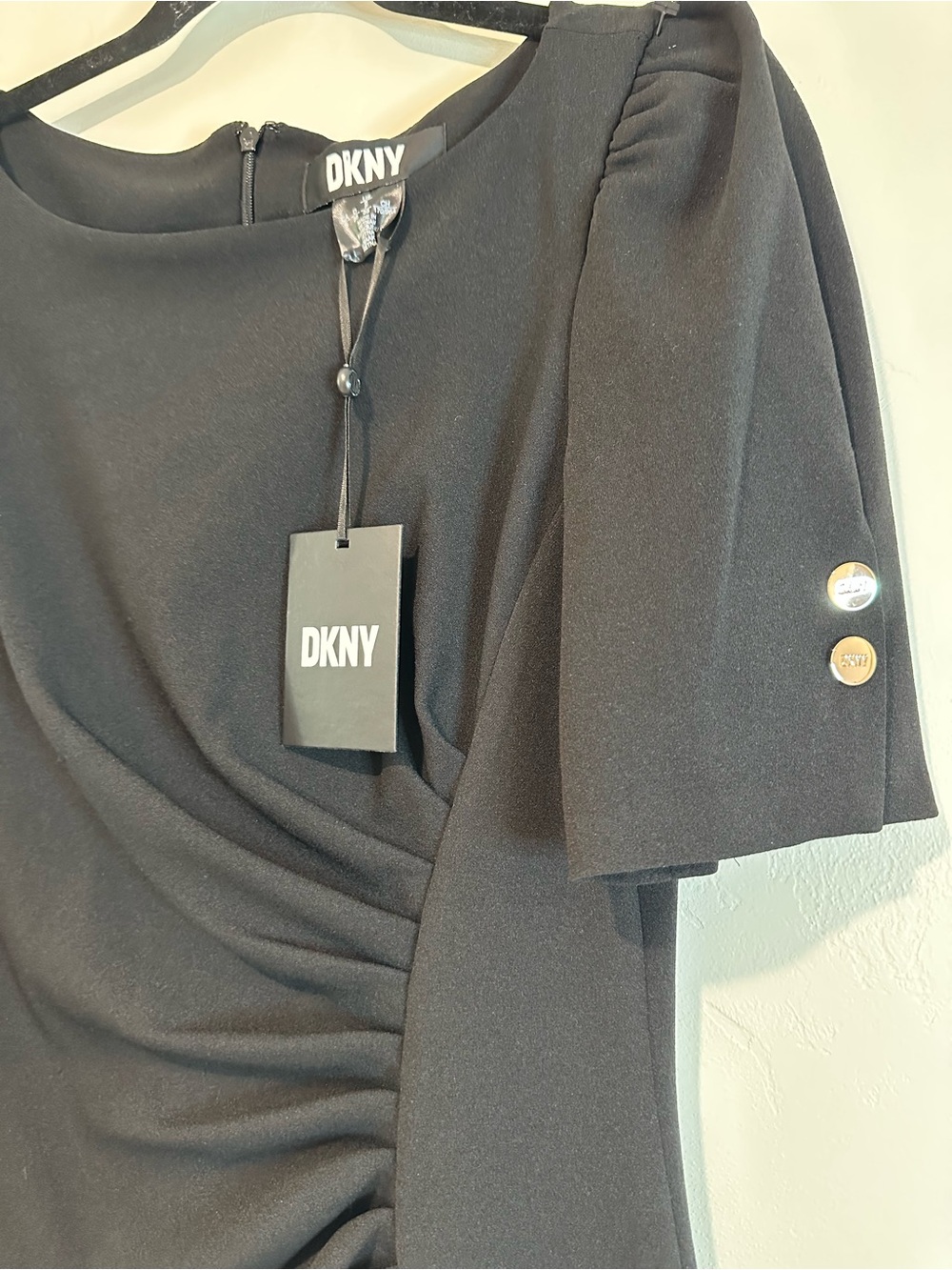 DKNY Black Ruched Sheath Dress NWT Size 6 Puff Sleeve Career Cocktail - Picture 4 of 11